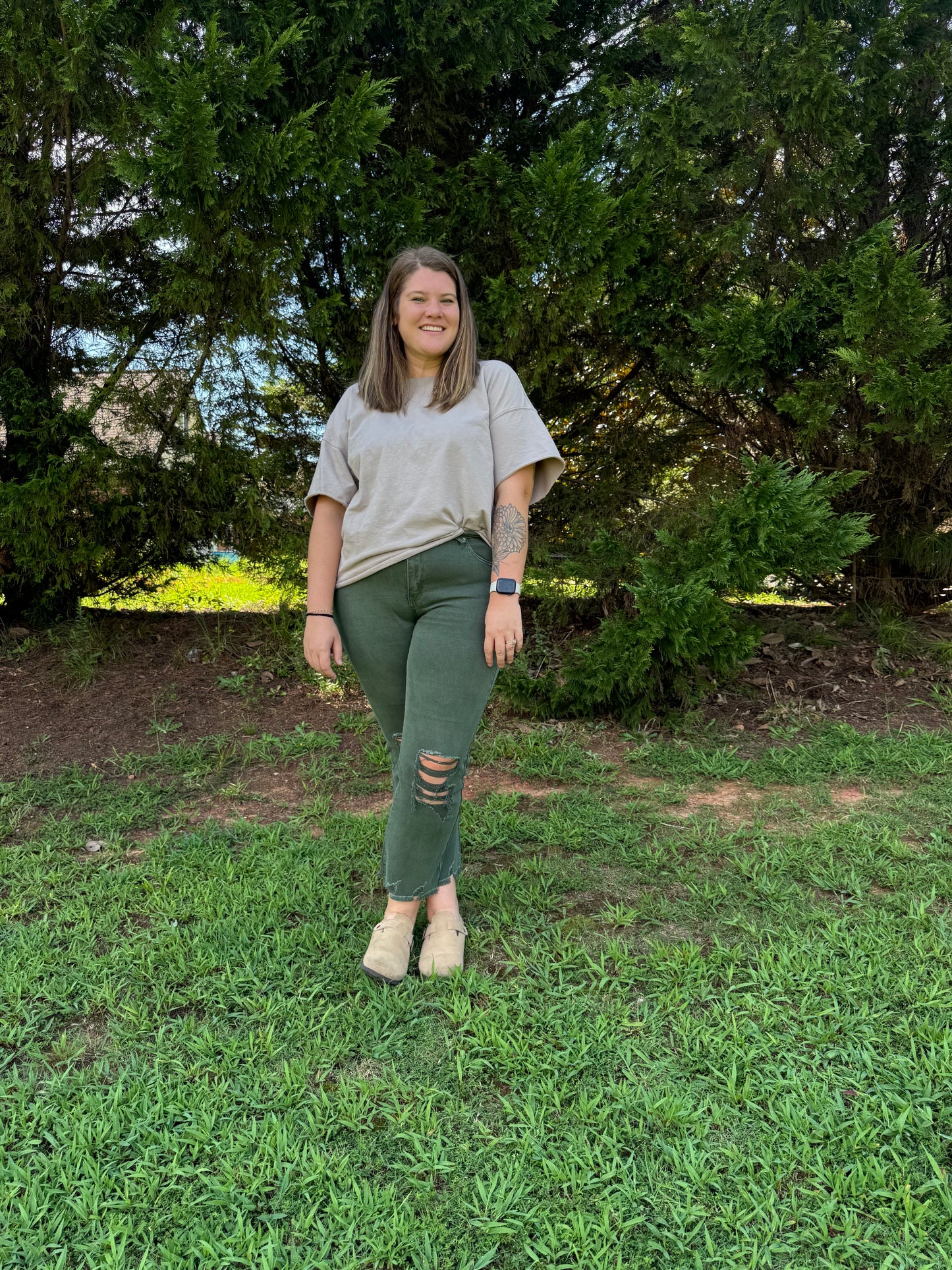 Olive jeans