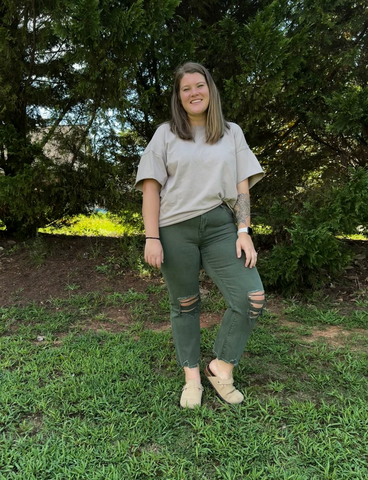 Olive jeans