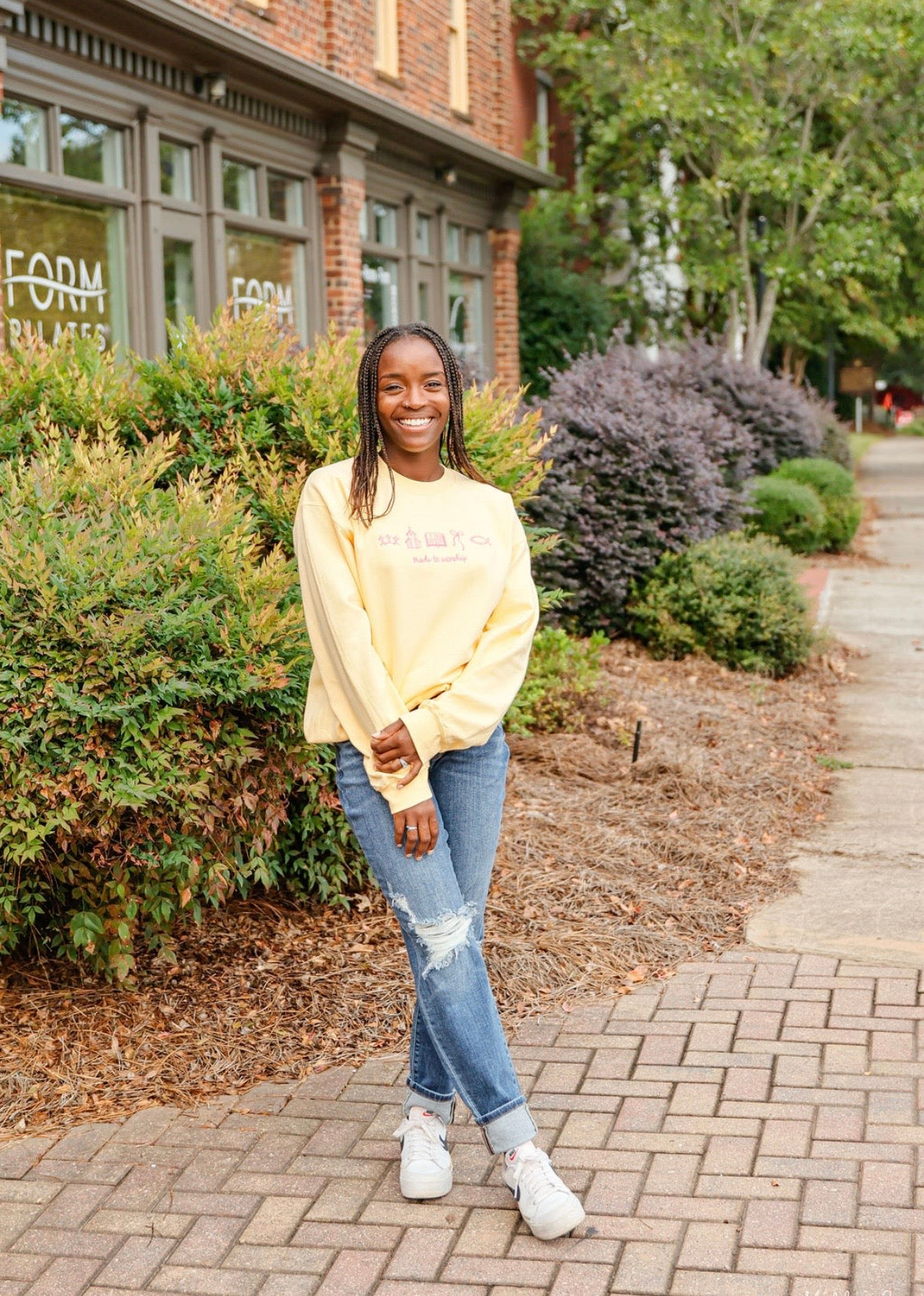 Worship pullover