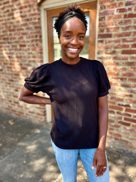 Black ribbed puff top