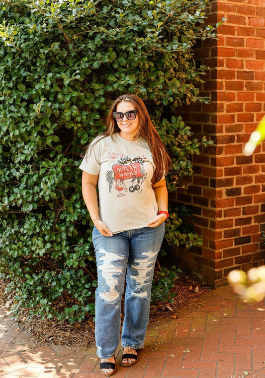 Outlaw women tee